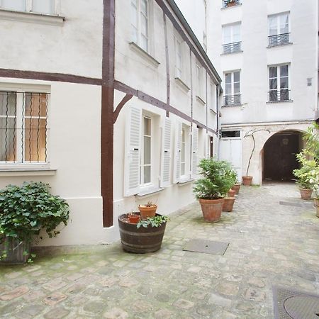 Apartment Le Marais By Studio Prestige Paris Dış mekan fotoğraf