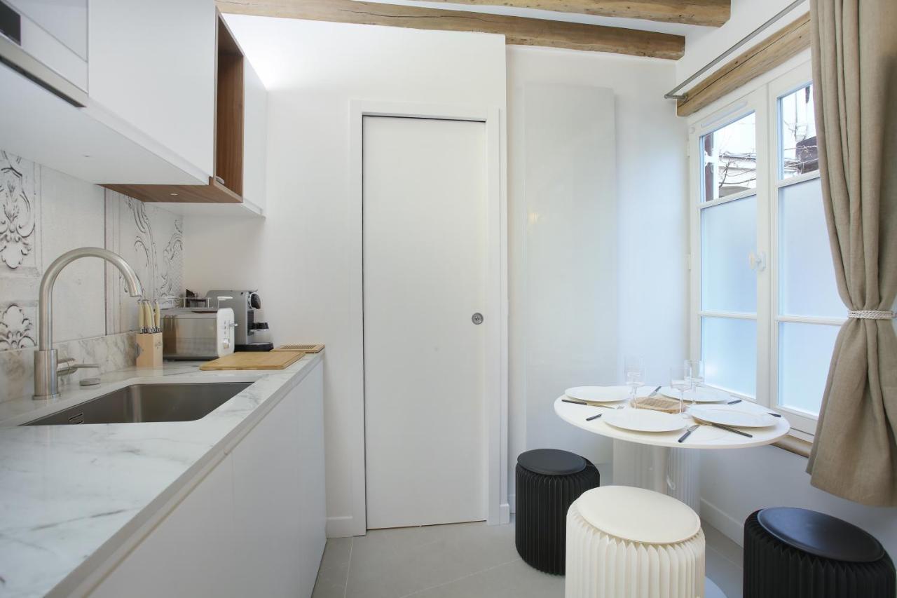 Apartment Le Marais By Studio Prestige Paris Dış mekan fotoğraf